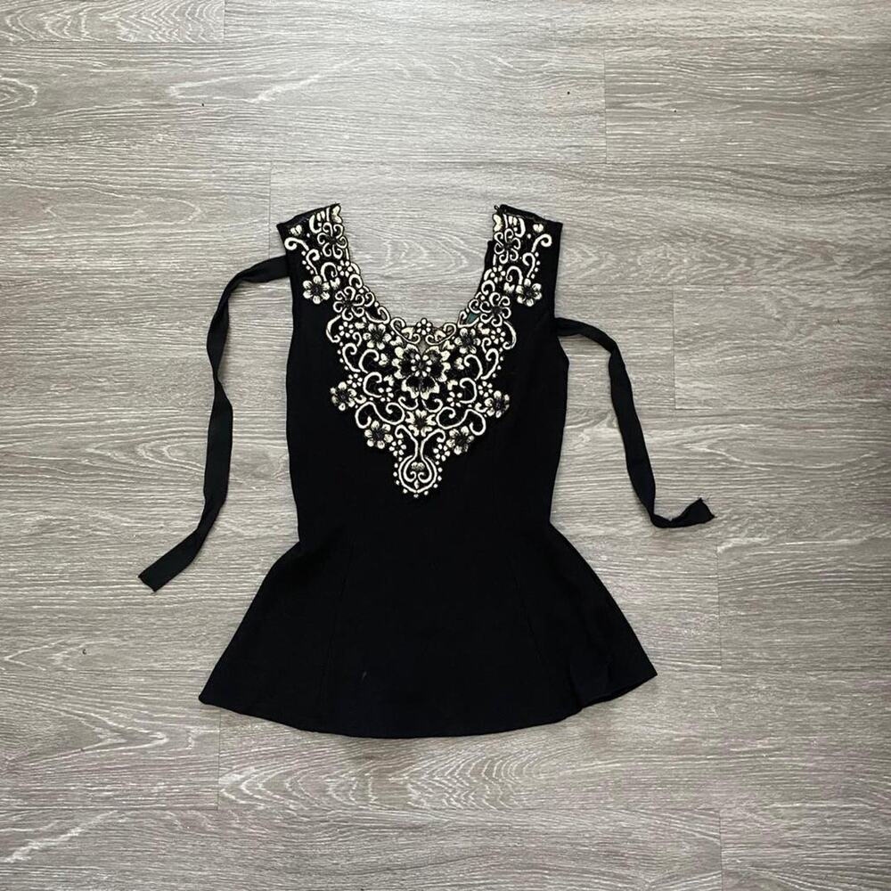 2000s julies closet black peplum top